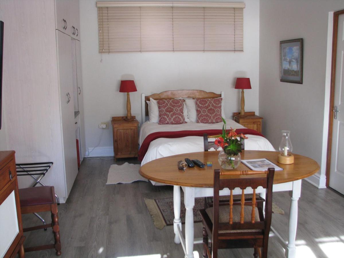 Kaiser'S B&B Grahamstown Ngoại thất bức ảnh