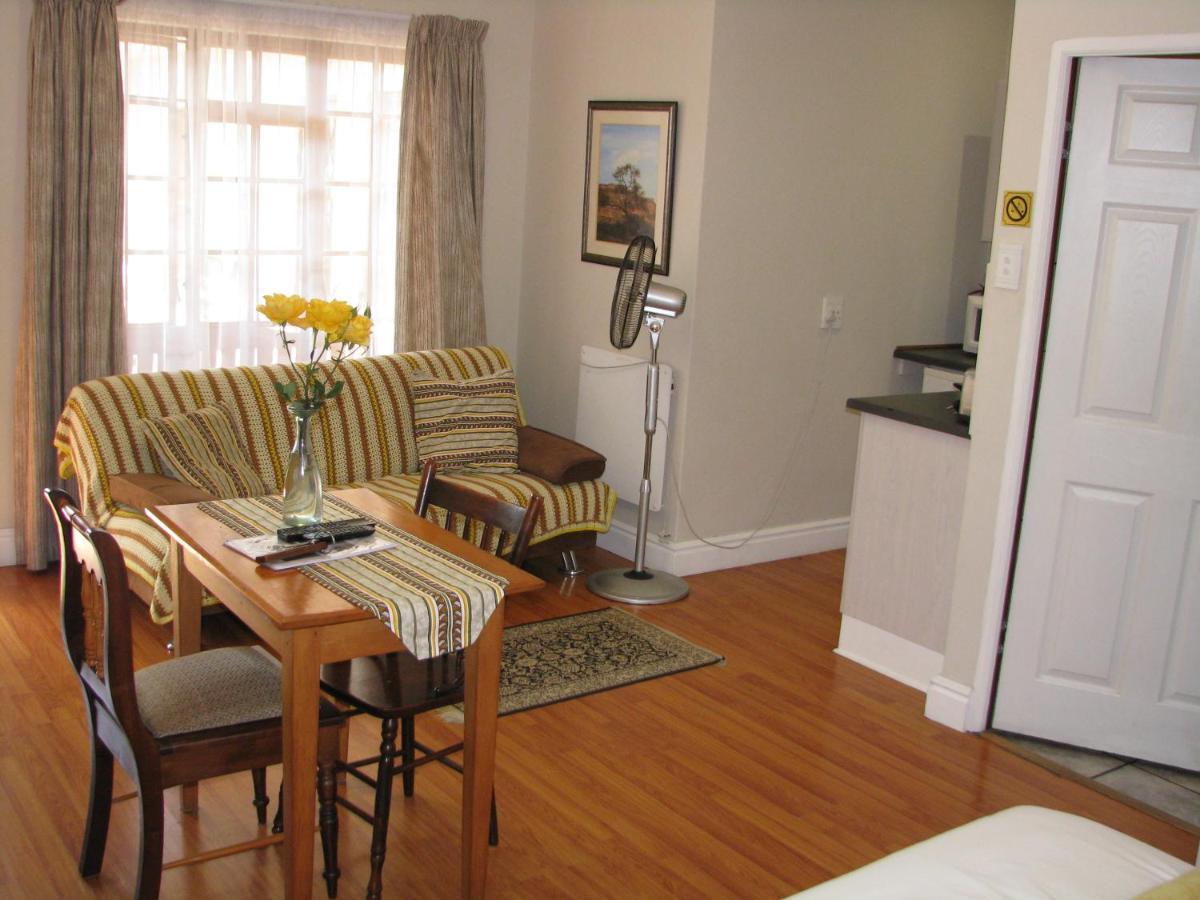 Kaiser'S B&B Grahamstown Ngoại thất bức ảnh